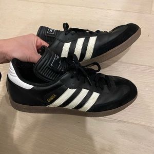 Lightly worn sambas Adidas